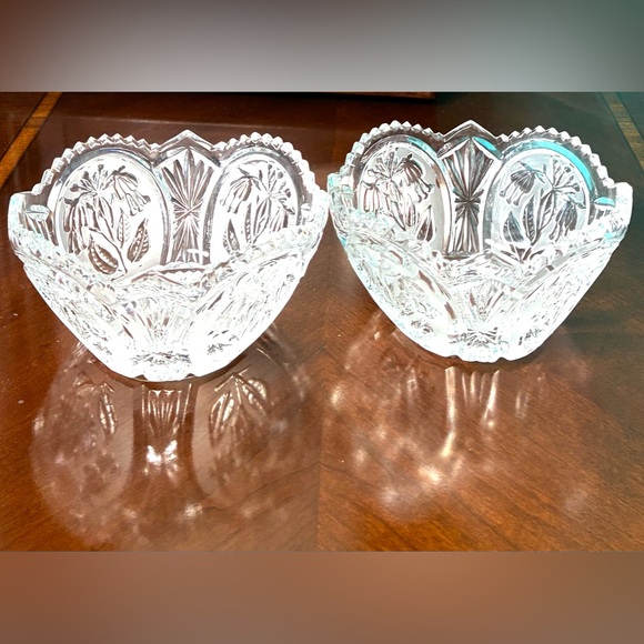 A Pair of Vintage Crystal Vases - Picture 2 of 12